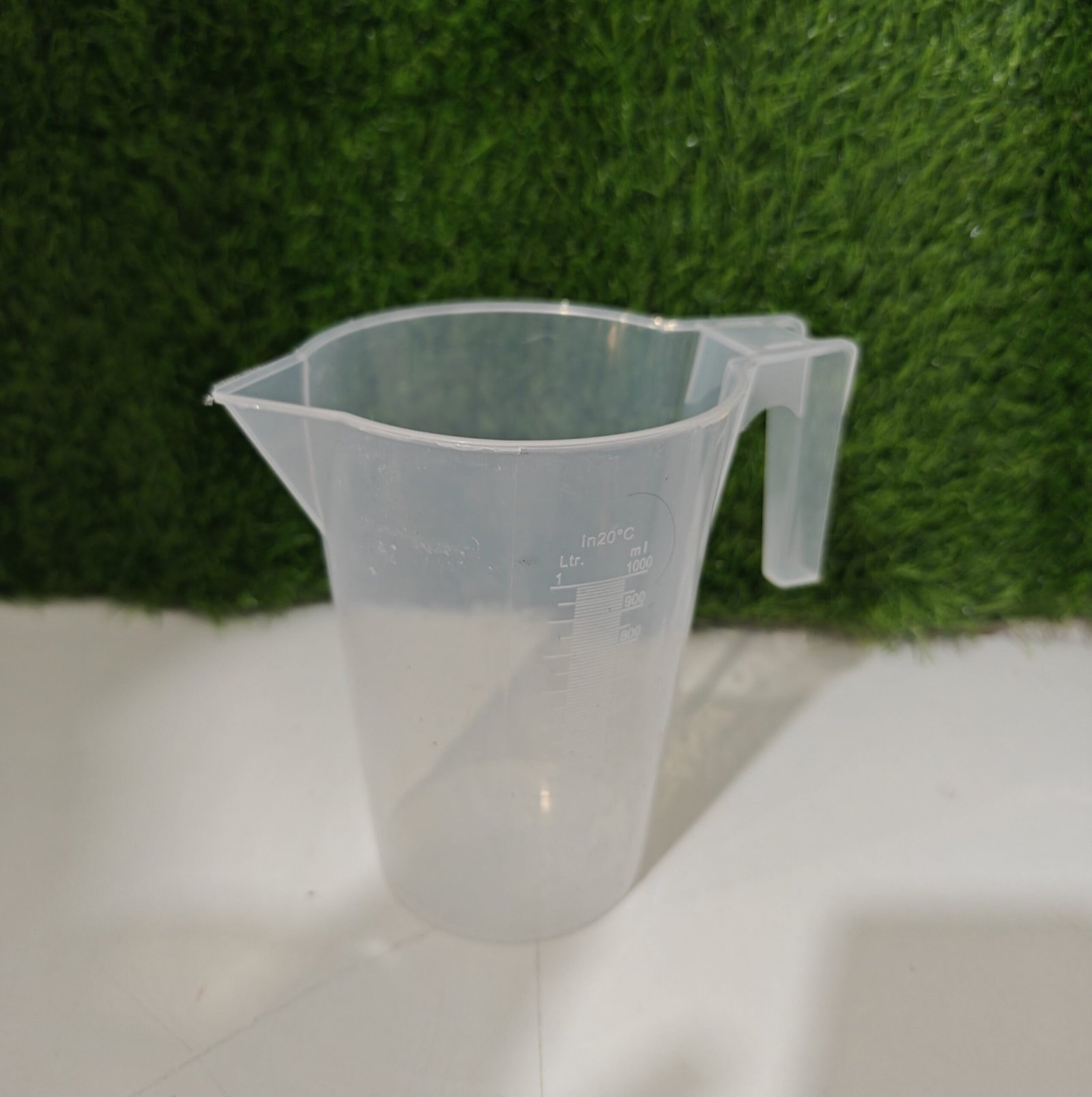 Pot Doseur Plastique gradué 1000ml
