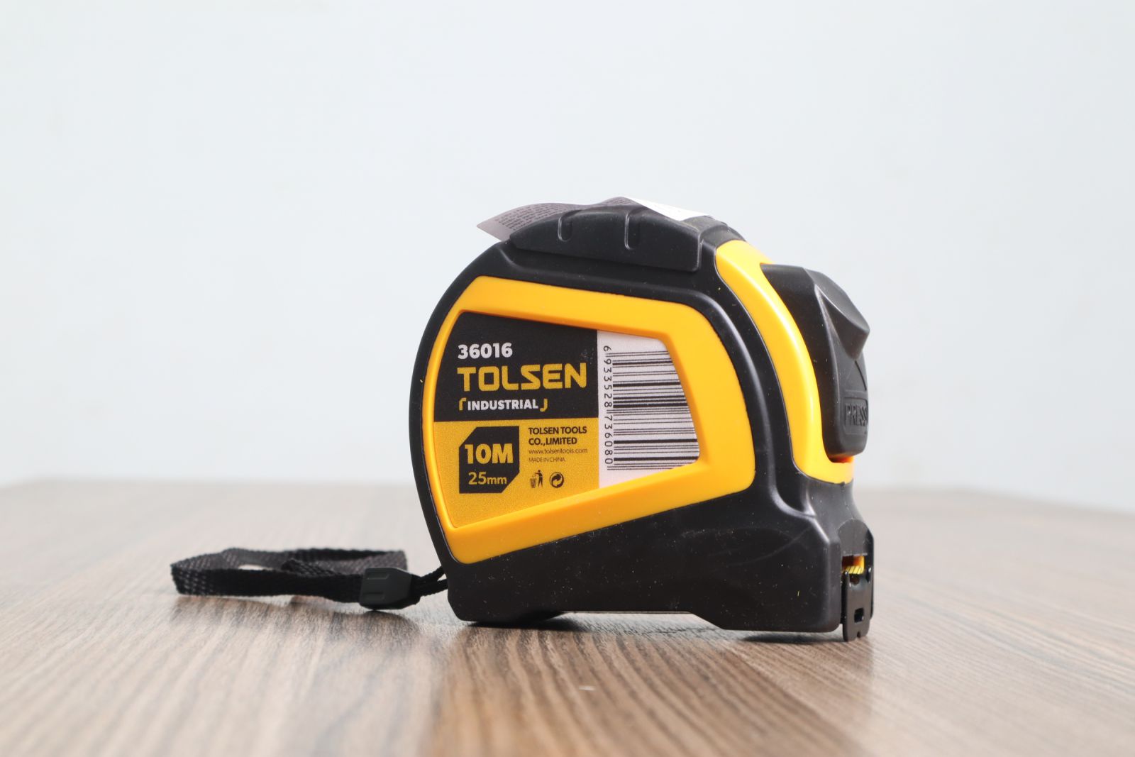 Metre a ruban Pro industriel 10M x 25mm TOLSEN