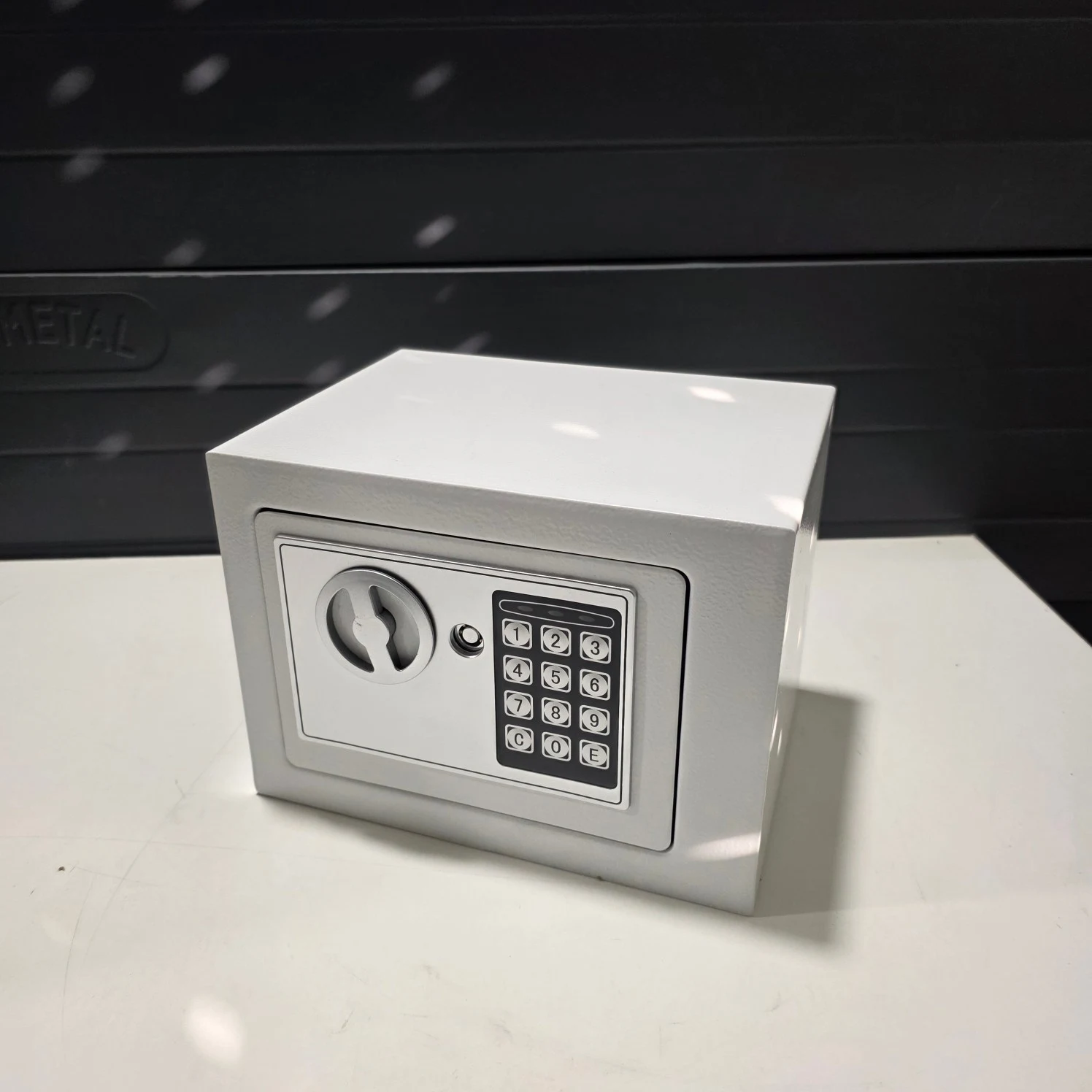 Mini Coffre fort 23x17x17cm blanc
