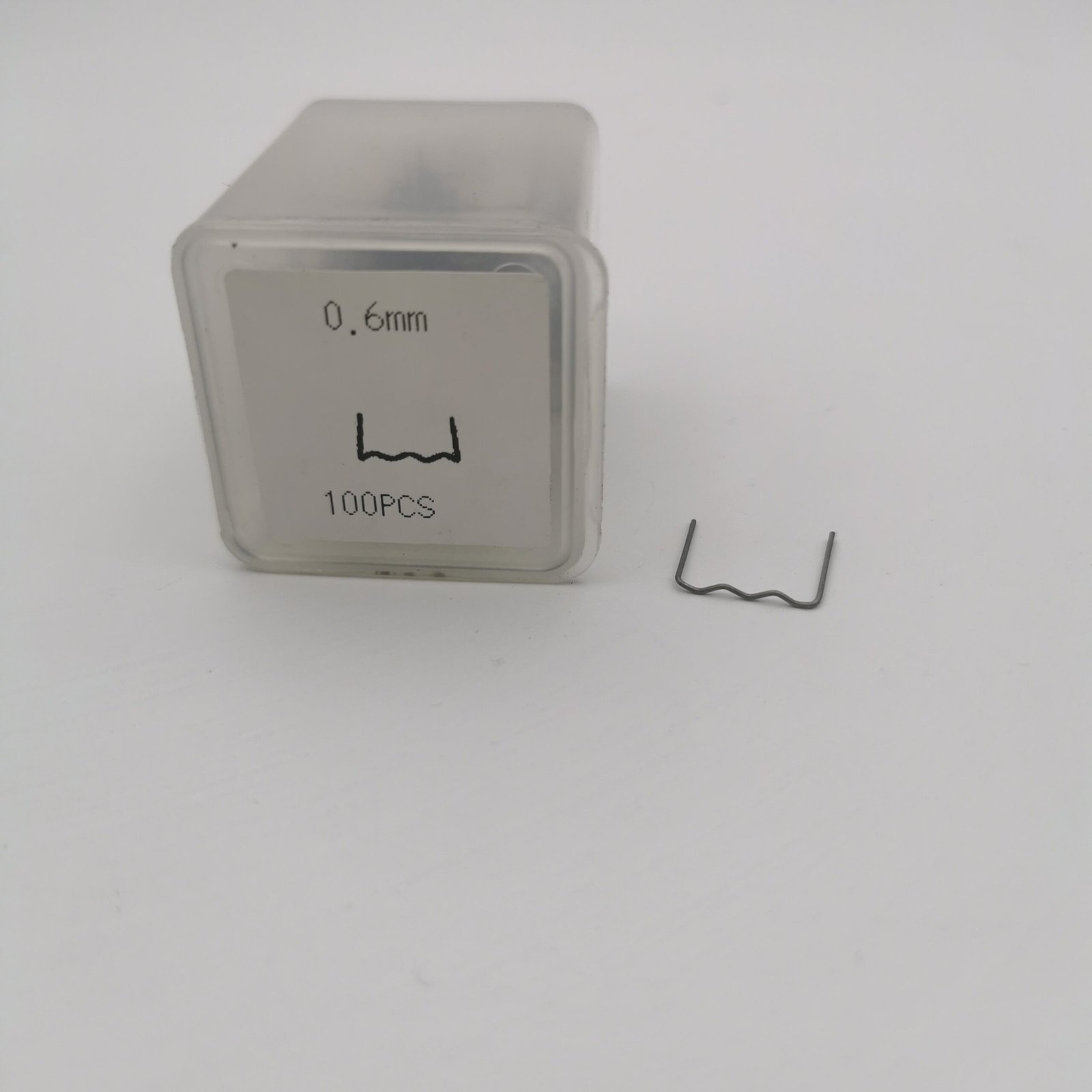 Agrafes Pour Soudeuse Plastique 0.6mm 100Pcs