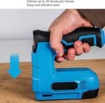 Cloueuse et agrafeuse à batterie – Image 2